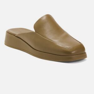 Vince Raquel Mule, size 6, olive green